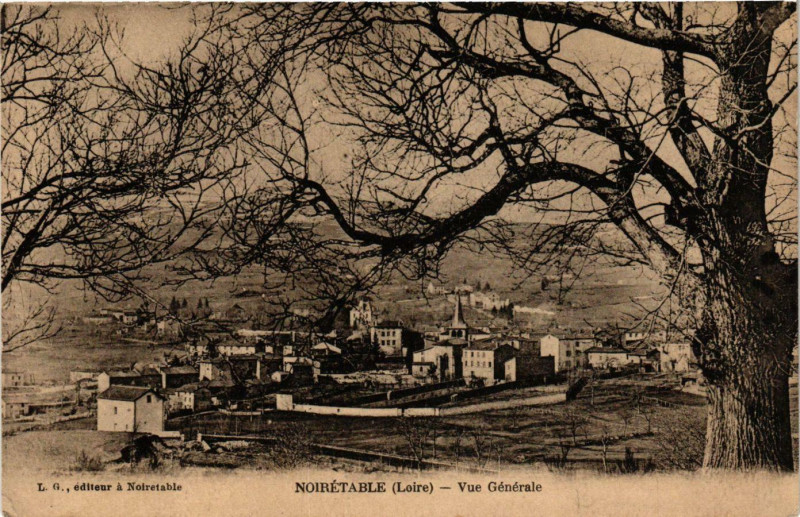 Carte postale ancienne Noiretable- Vue generale à Noirétable