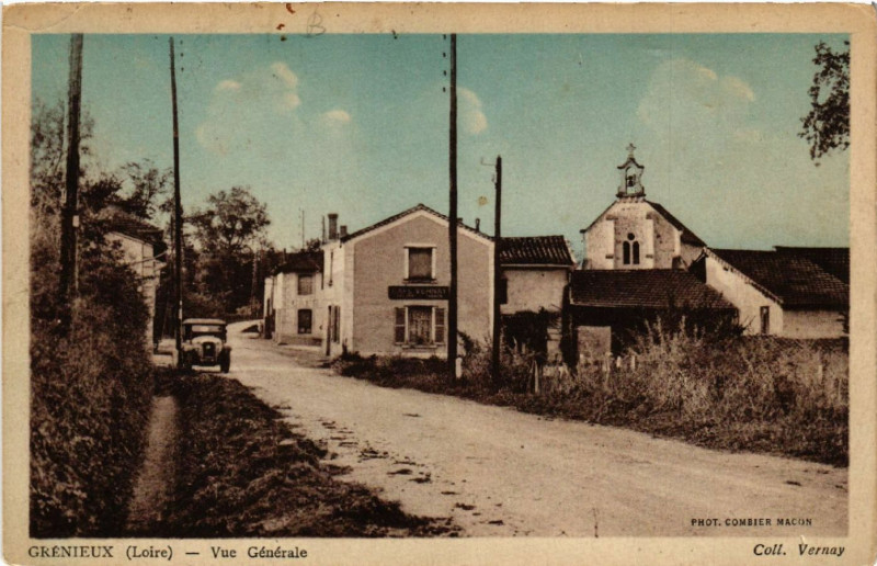 Carte postale ancienne Crénieux - Vue Générale