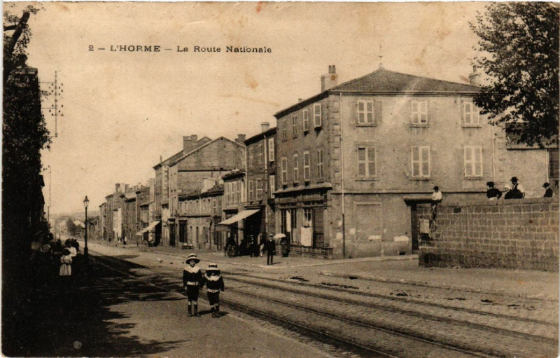 Carte postale ancienne L'Horme - La Route Nationale à L'Horme