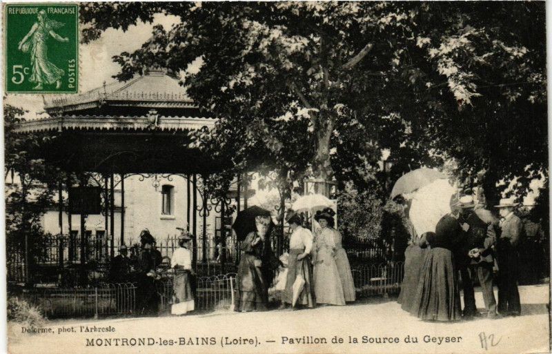 Carte postale ancienne Montrond-les-Bains - Pavillon de la Source du Geyser à Montrond-les-Bains