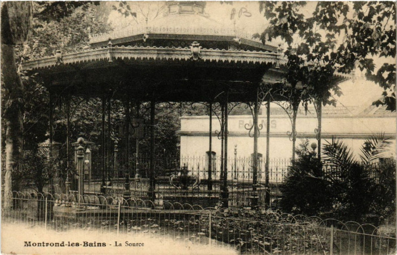 Carte postale ancienne Montrond-les-Bains - La Source à Montrond-les-Bains