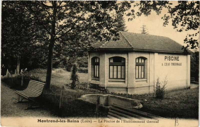 Carte postale ancienne Montrond-les-Bains - La Piscine de l'Etablissement Thermal à Montrond-les-Bains