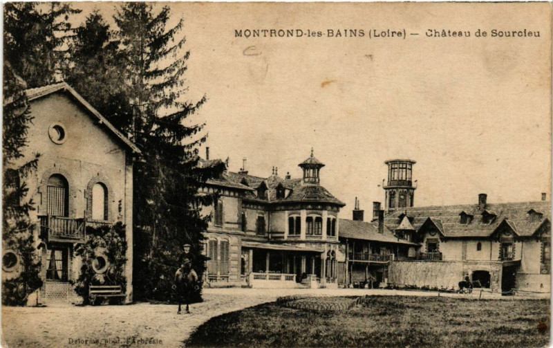 Carte postale ancienne Montrond-les-Bains - Chateau de Sourcieux à Montrond-les-Bains