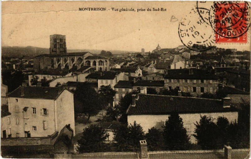 Carte postale ancienne Montbrison - Vue générale - prise du Sud-Est à Montbrison