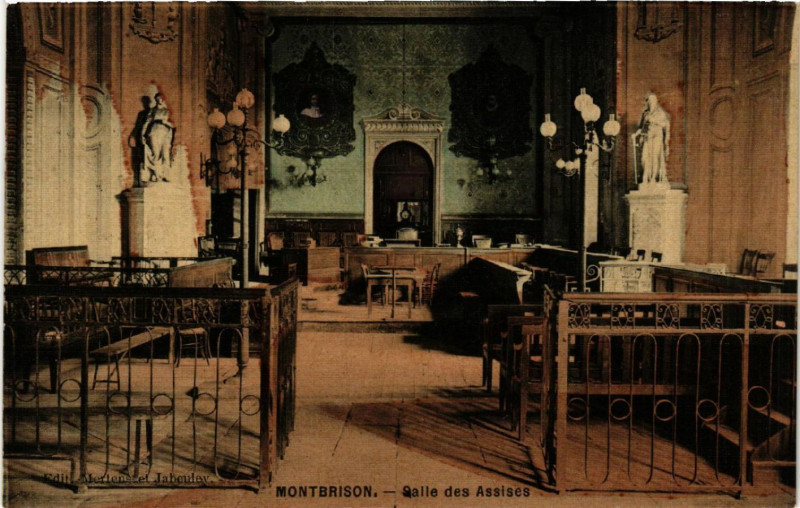 Carte postale ancienne Montbrison - Salle des Assises à Montbrison