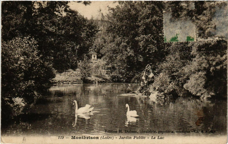 Carte postale ancienne Montbrison - Jardin Public - Le Lac à Montbrison