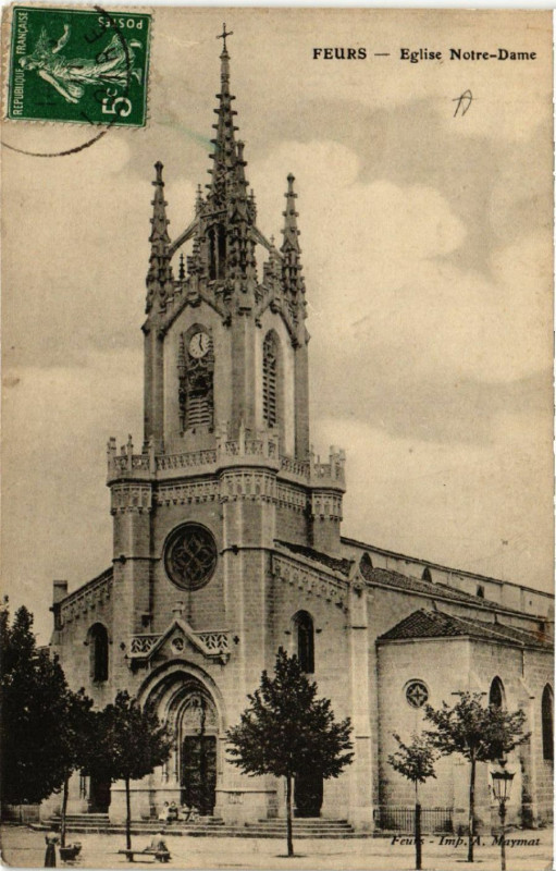 Carte postale ancienne Feurs - Eglise Notre-Dame à Feurs