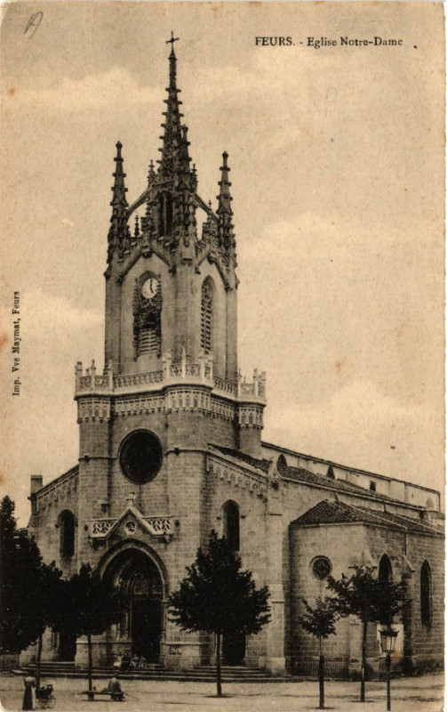 Carte postale ancienne Feurs - Eglise Notre-Dame à Feurs