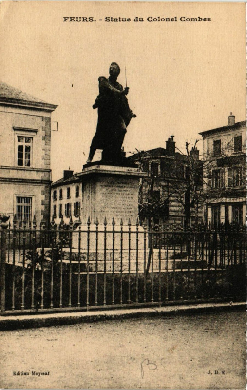 Carte postale ancienne Feurs - L'Eglise Notre-Dame à Feurs