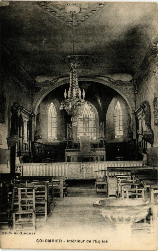 Carte postale ancienne Colombier - Intérieur de l'Eglise à Colombier