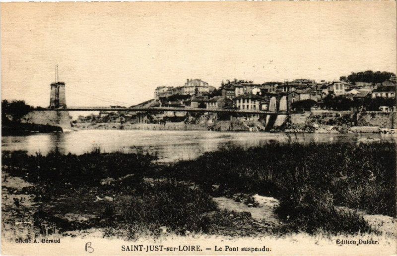 Carte postale ancienne Saint-Just-sur-Loire - Le Pont suspendu
