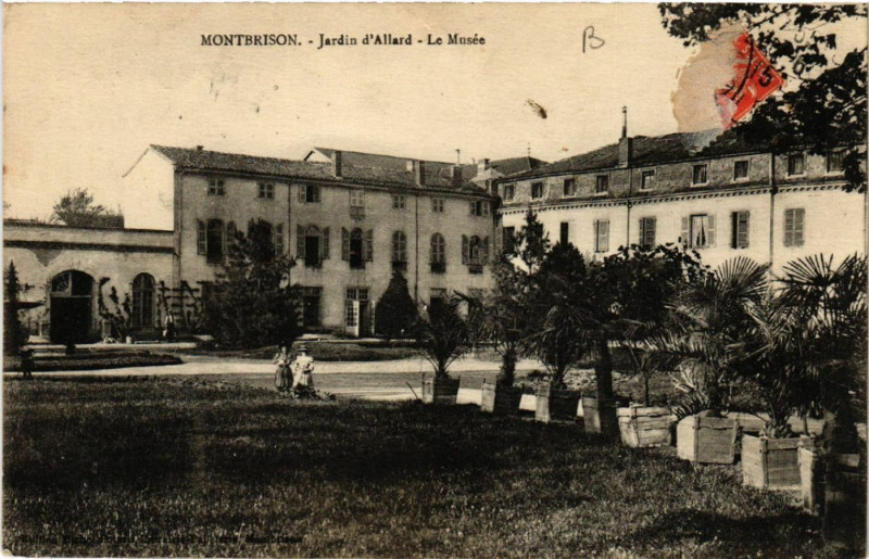 Carte postale ancienne Montbrison - Jardin d'Allard - Le Musée à Montbrison