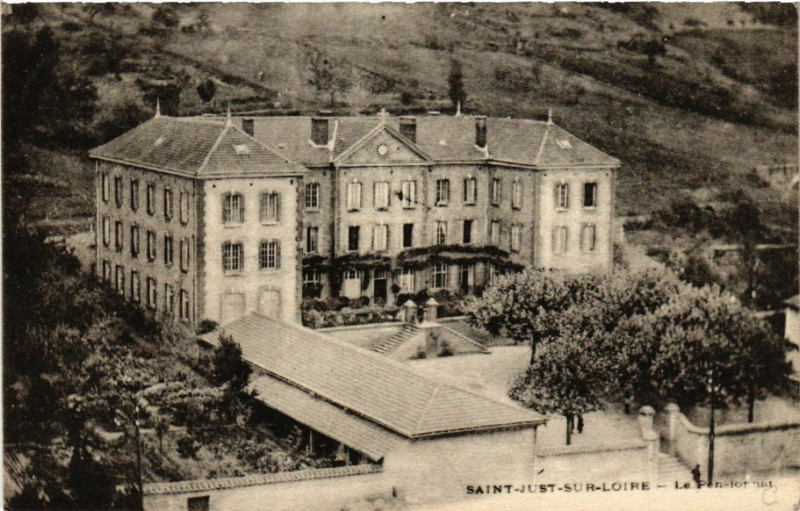 Carte postale ancienne Saint-Just-sur-Loire - La Pin-forget