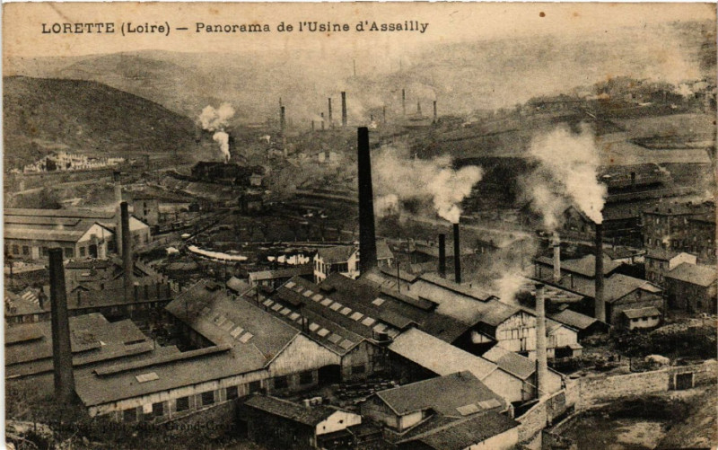 Carte postale ancienne Lorette - Panorama de l'Usine d'Assailly à Lorette