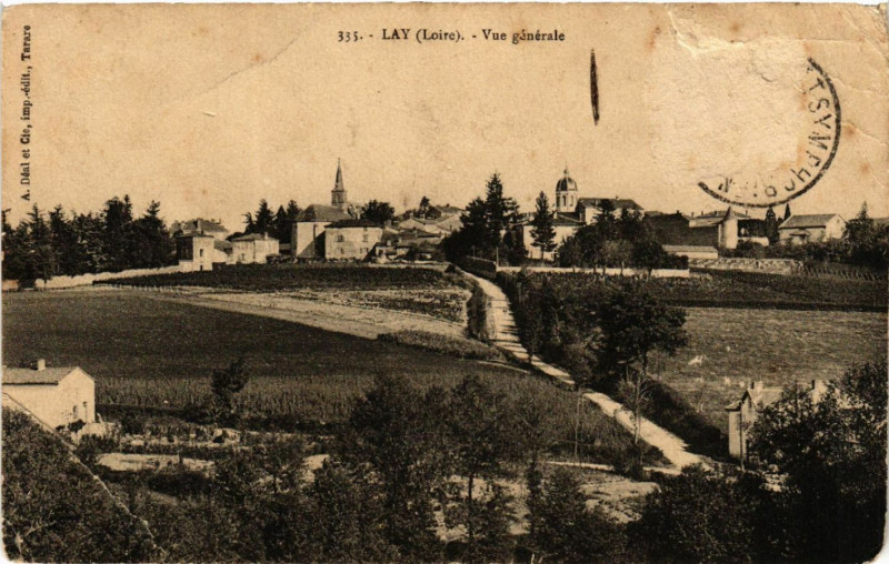 Carte postale ancienne Lay - Vue générale à Lay