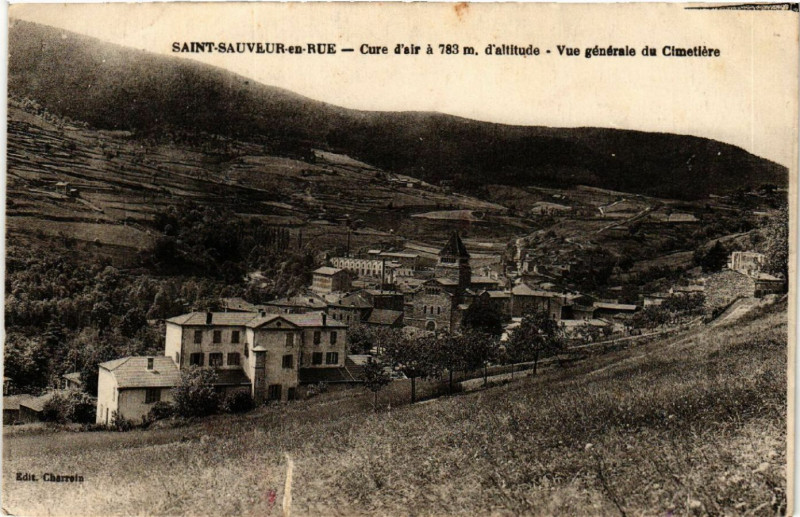 Carte postale ancienne Saint-Sauveur-en-Rue - Cure d'air a 785 m-Vue générale du Cimetiere à Saint-Sauveur-en-Rue