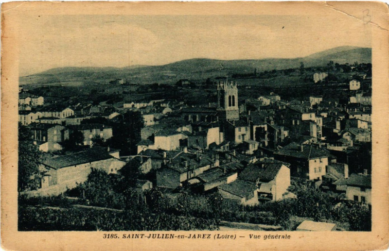 Carte postale ancienne Saint-Julien-en-Jarez - Vue générale