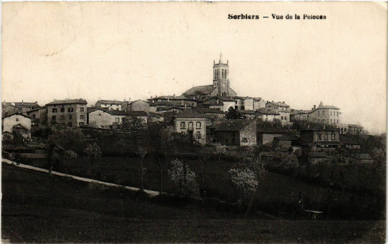Carte postale ancienne Serbiers - Vue de la Pelouse