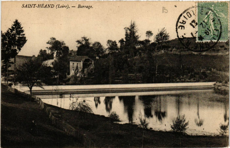 Carte postale ancienne Saint-Heand - Barrage à Saint-Héand