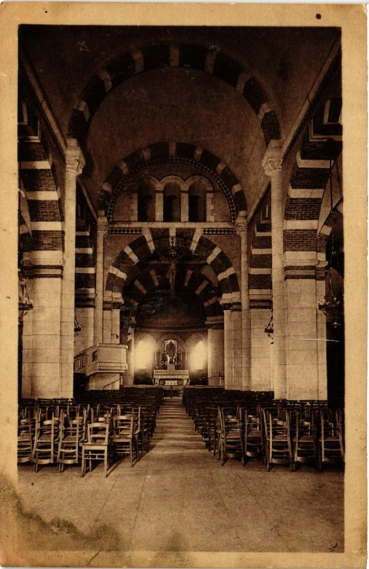 Carte postale ancienne Saint-Sauveur-en-Rue - Cure d'air a 782 m d'alt. Intérieur... à Saint-Sauveur-en-Rue