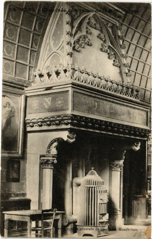 Carte postale ancienne La Diana - Cheminée decoralisce de la Bibliothéque