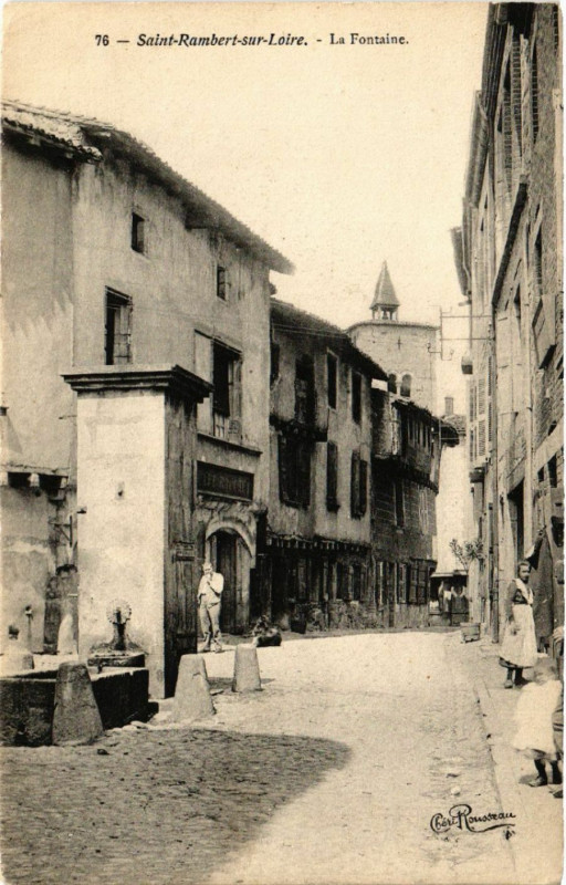 Carte postale ancienne Saint-Rambert-sur-Loire - La Fontaine
