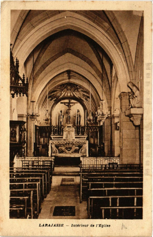 Carte postale ancienne Larajasse - Intérieur de l'Eglise à Jas