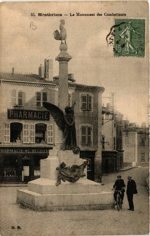 Carte postale ancienne Montbrison - Le Monument des Combattants à Montbrison