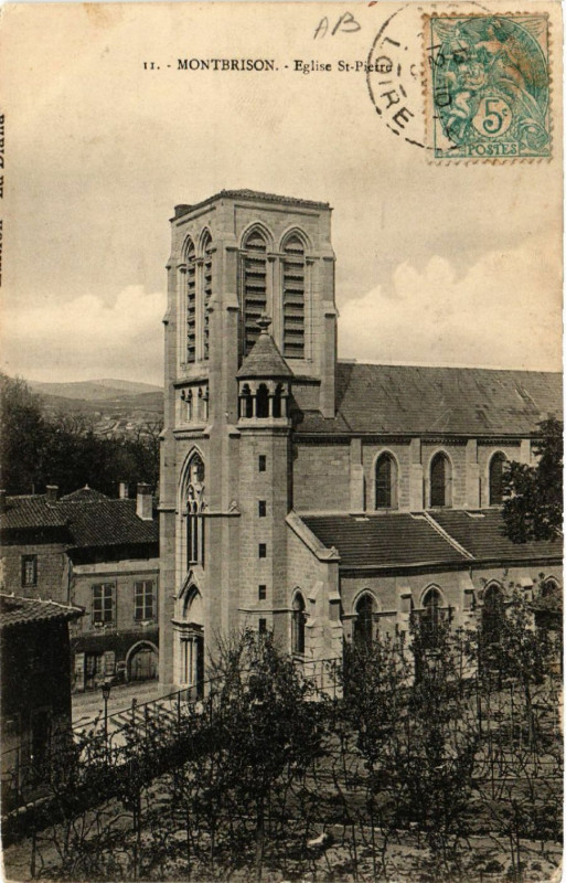 Carte postale ancienne Montbrison - Eglise St-Pierre à Montbrison
