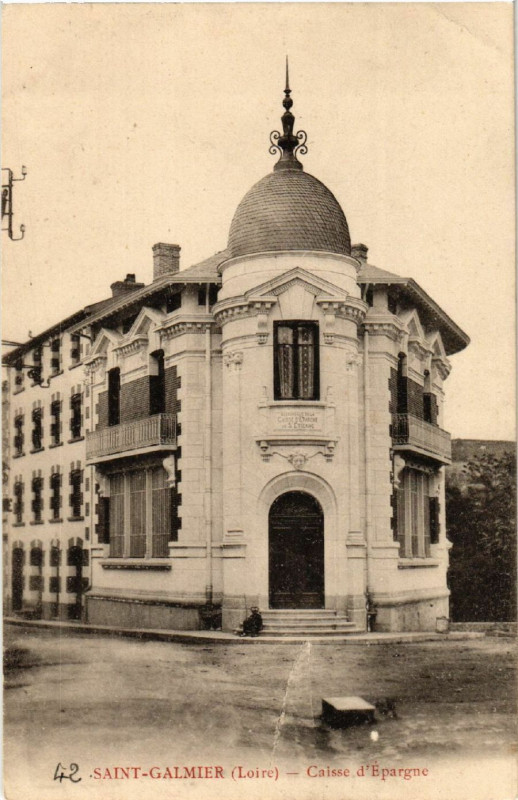 Carte postale ancienne Saint-Galmier - Caisse d'Epargne à Saint-Galmier