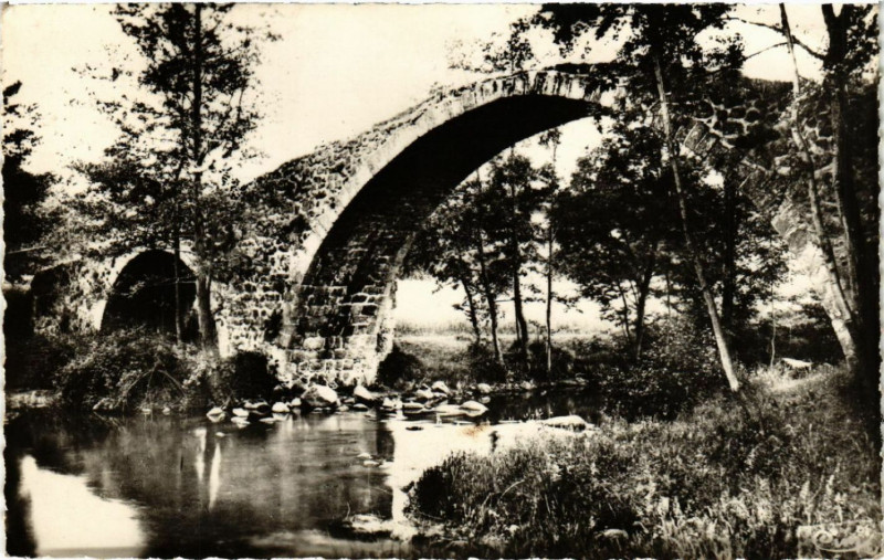 Carte postale ancienne Saint-Marcellin - Le Pont du Diable