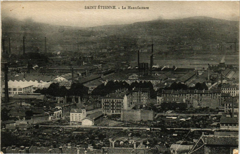 Carte postale ancienne Saint-Etienne - La Manufacture à Saint-Étienne