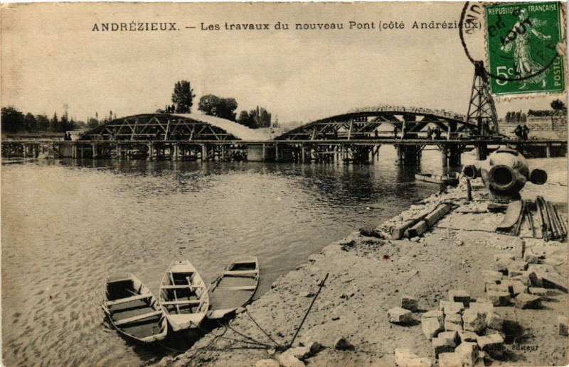 Carte postale ancienne Andrezieux - Les travaux du nouveau Pont (coté Andrezieux)