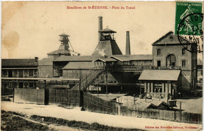 Carte postale ancienne Houilléres de Saint-Etienne - Puits du Treuil à Saint-Étienne