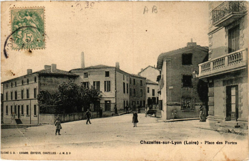 Carte postale ancienne Chazelles-sur-Lyon - Place des Portes à Chazelles-sur-Lyon