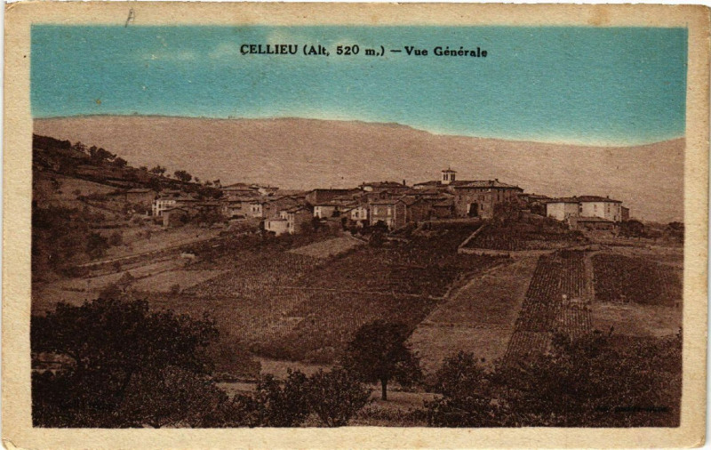 Carte postale ancienne Cellieu (Alt 820 m.) - Vue générale à Cellieu