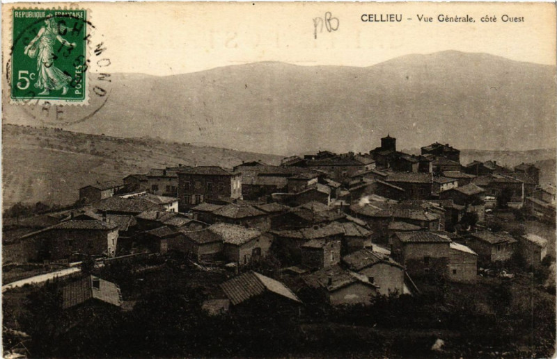 Carte postale ancienne Cellieu - Vue Générale coté Ouest à Cellieu