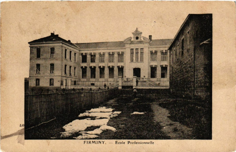 Carte postale ancienne Firminy - Ecole Professionnelle à Firminy