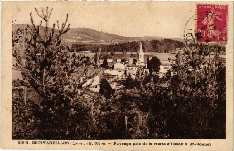 Carte postale ancienne Estivareilles alt. 896 m. - Paysage pris de la route .. à Estivareilles