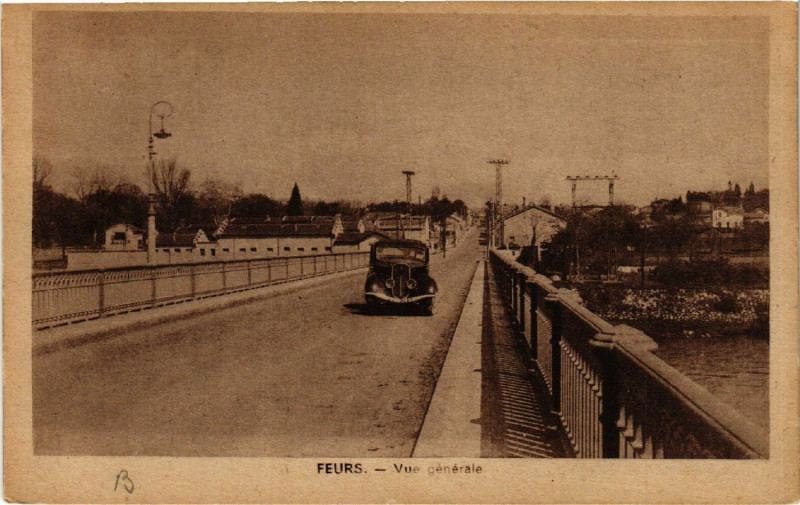 Carte postale ancienne Feurs - Vue générale à Feurs