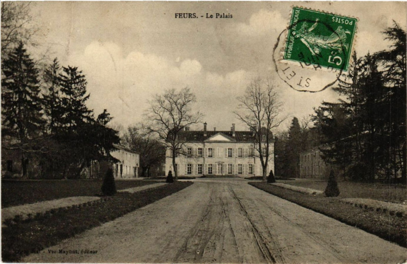 Carte postale ancienne Feurs - Le Palais à Feurs