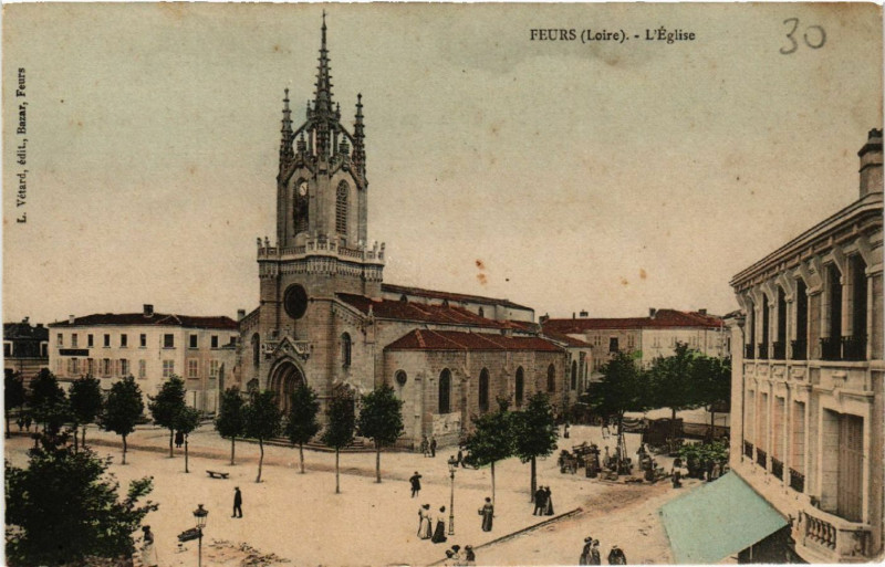 Carte postale ancienne Feurs - L'Eglise à Feurs
