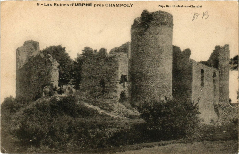 Carte postale ancienne Les Ruines d'Urphé pres Champoly à Champoly