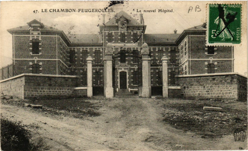 Carte postale ancienne Le Chambon-Feugerolles - Le nouvel Hopital au Chambon-Feugerolles