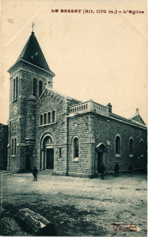 Carte postale ancienne Le Bessat (Alt 1170 m) - L'Eglise au Bessat