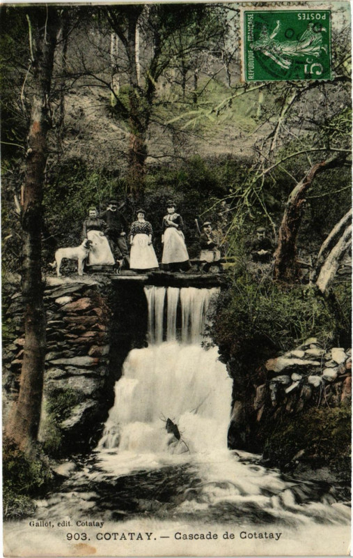 Carte postale ancienne Cotatay - Cascade de Cotatay