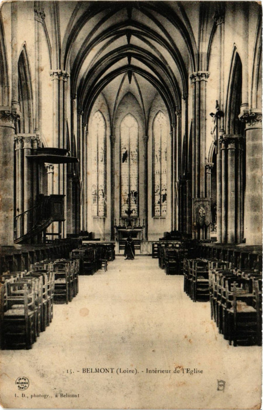 Carte postale ancienne Belmont - Intérieur de l'Eglise