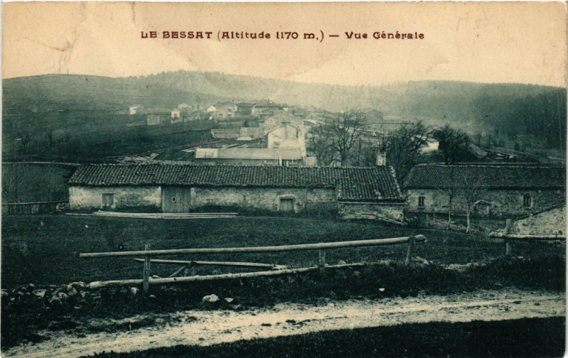 Carte postale ancienne Le Bessat (Altitude 1170 m) - Vue Générale au Bessat