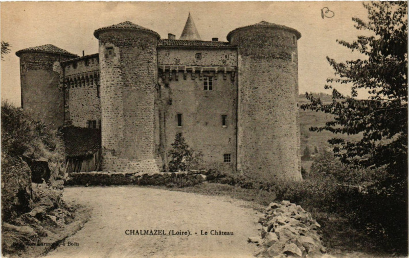 Carte postale ancienne Chalmazel - Le Chateau