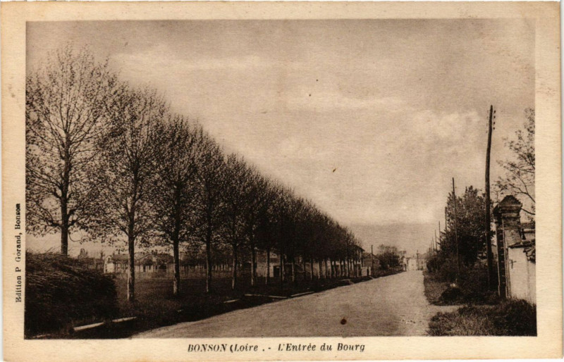 Carte postale ancienne Bonson - l'Entrée du Bourg à Bonson